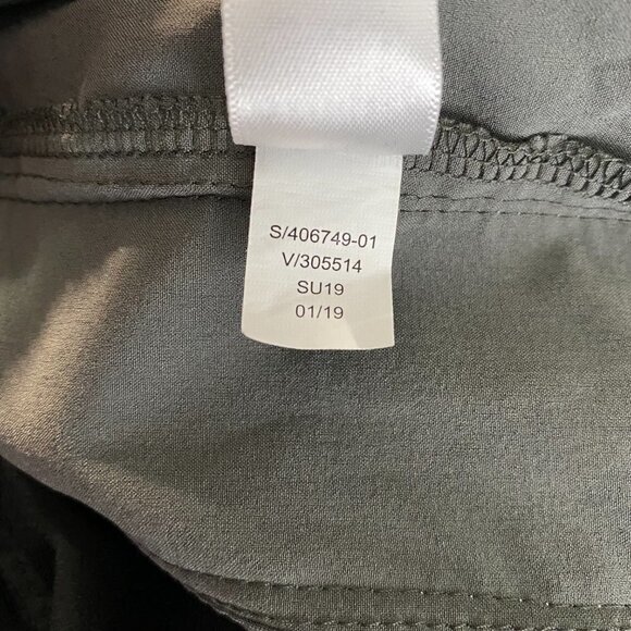 Athleta‎ Ascender Shorts Green Side Striped Size 2 - Picture 9 of 9